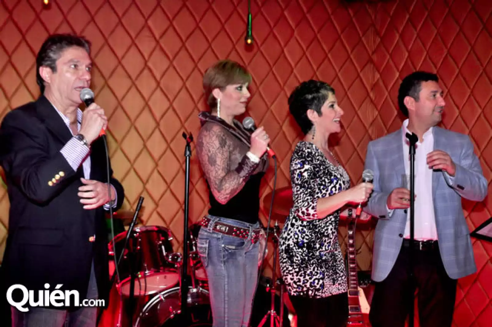 Alejandro Pérez,Adriana Garza,Alejandra Leal y Jesús Quintanilla