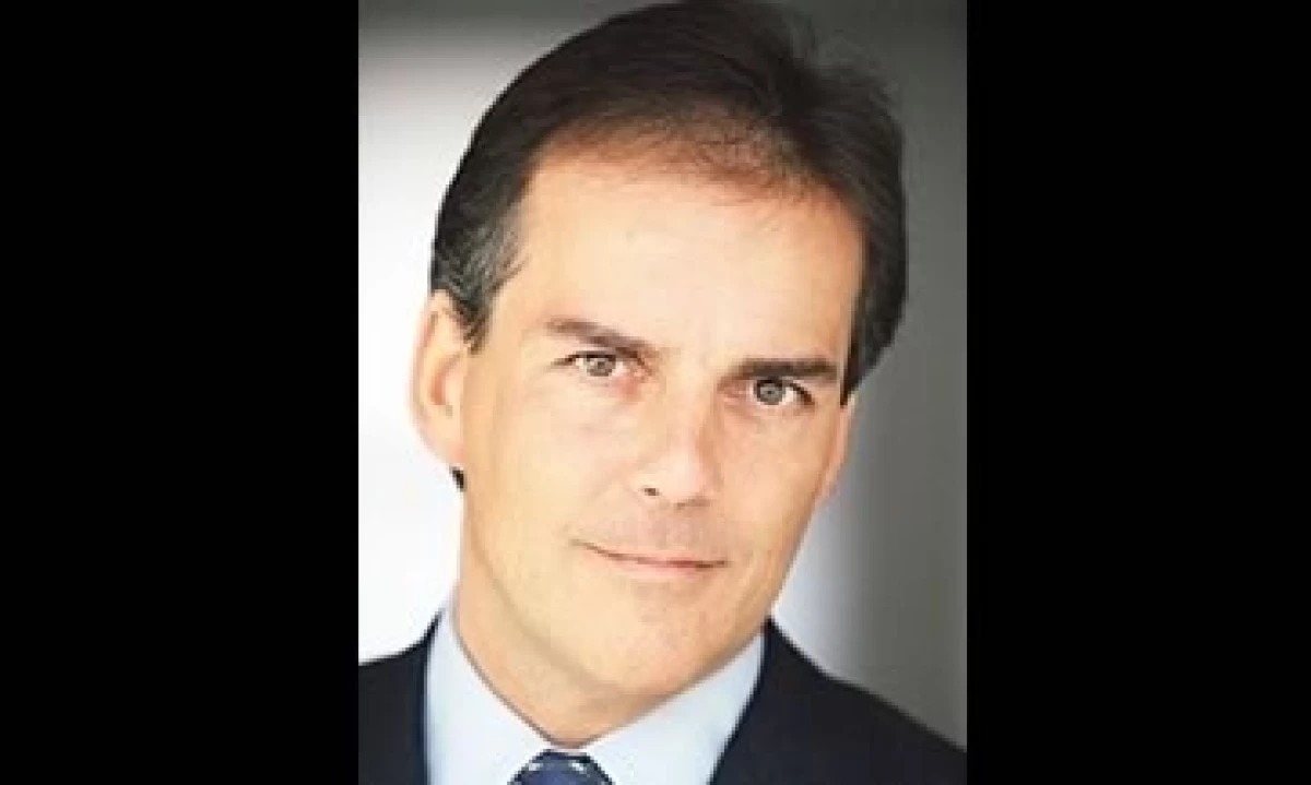 Mark Fields