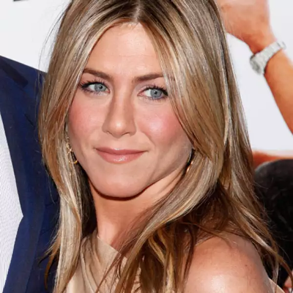 Aquí otro close up, para que quienes duden que sea guapa, la vean con más detalle.