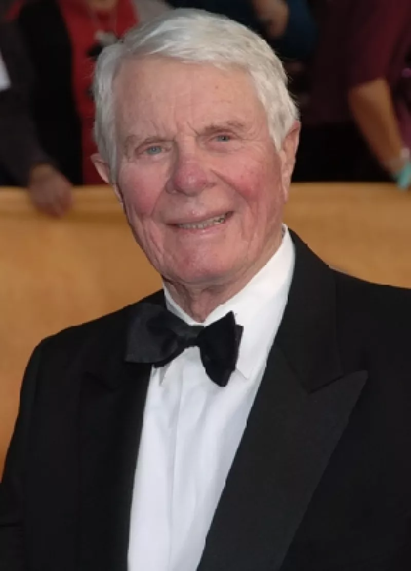 El actor falleció este domingo a los 84 años tras sufrir un aparente ataque al corazón.