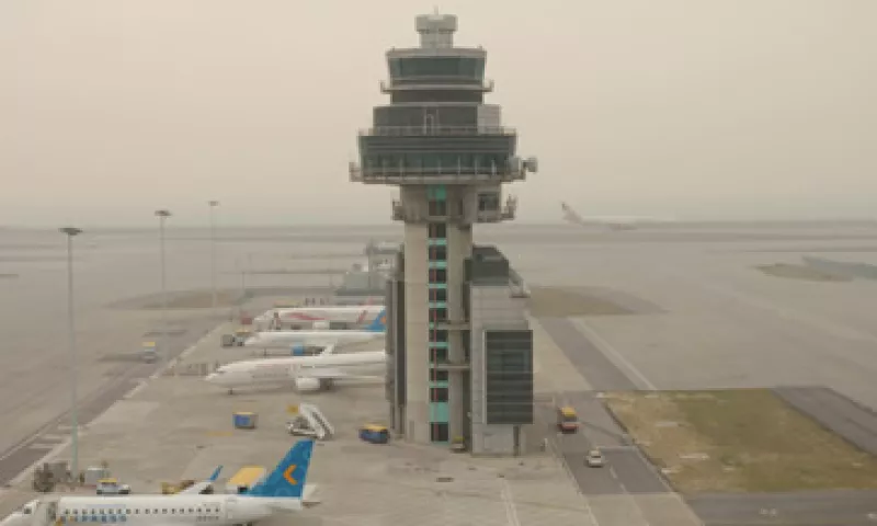Brasil busca modernizar sus aeropuertos para la Copa Mundial de Futbol 2014 (Foto: Reuters)