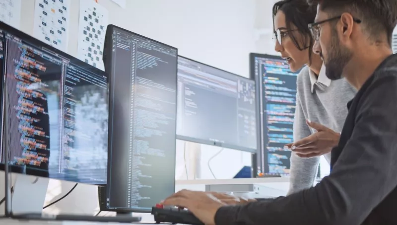 Humanidad + algoritmo, la nueva fórmula del liderazgo