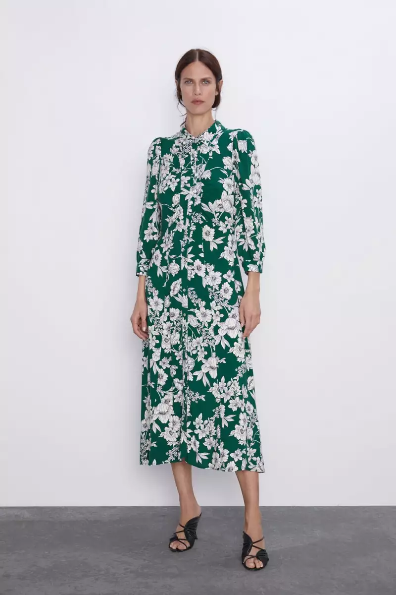 Vestido verde con flores