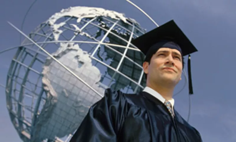 Alrededor de 3,000 profesionistas cursan un MBA en México. (Foto: Archivo)