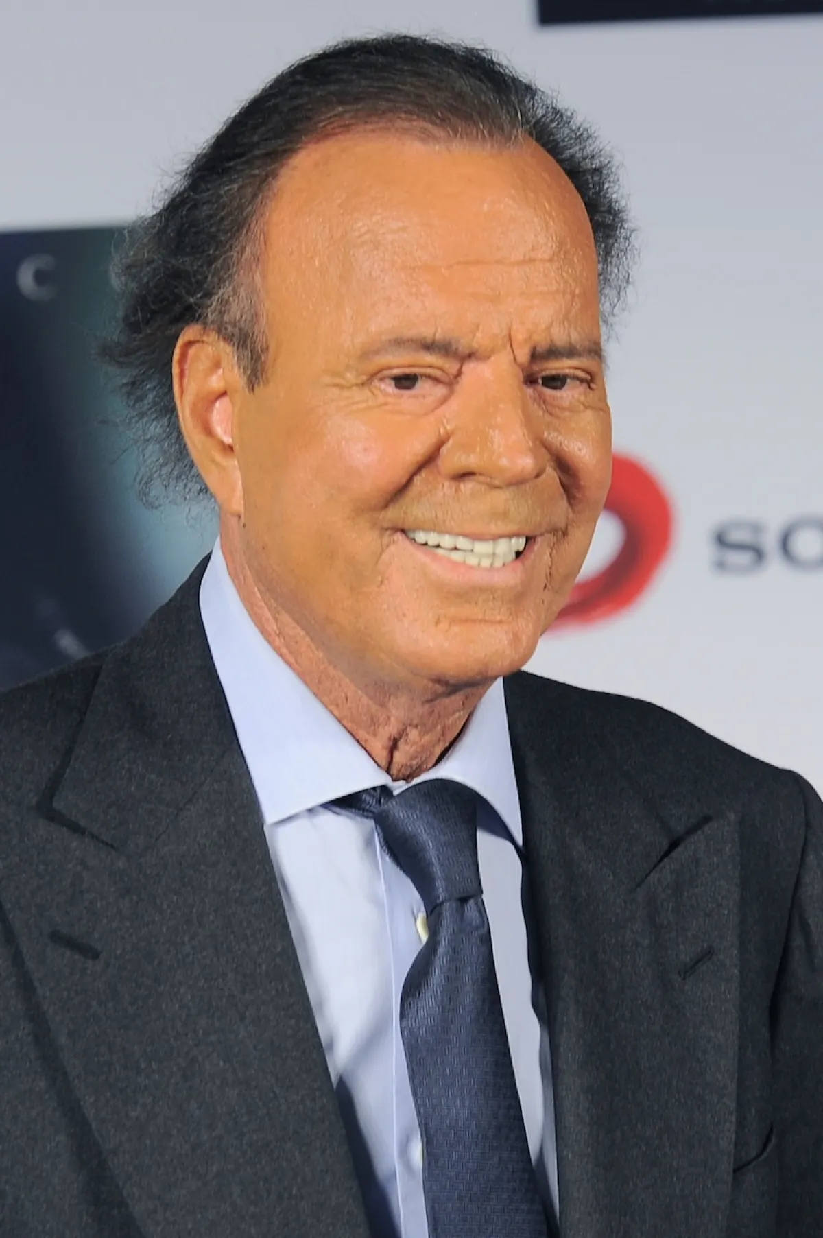 Julio Iglesias