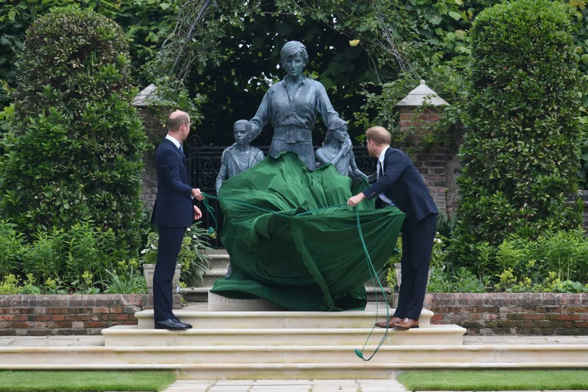 Unveiling of Princess Diana statue, Kensington Palace, London, UK - 01 Jul 2021