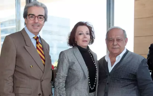 Lorenzo Lazo, María Luisa Serna y Sami Hayek.