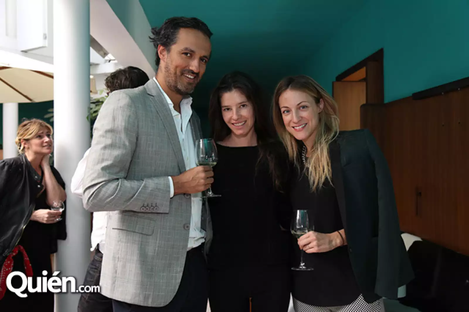 Damian Esser, Ana Bouffier y Lina Angelov