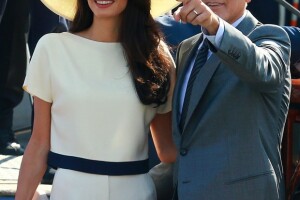 La pareja se casó hace dos semanas en Venecia pero por sus pesadas agendas de trabajo, su luna de miel duró solo unos días.