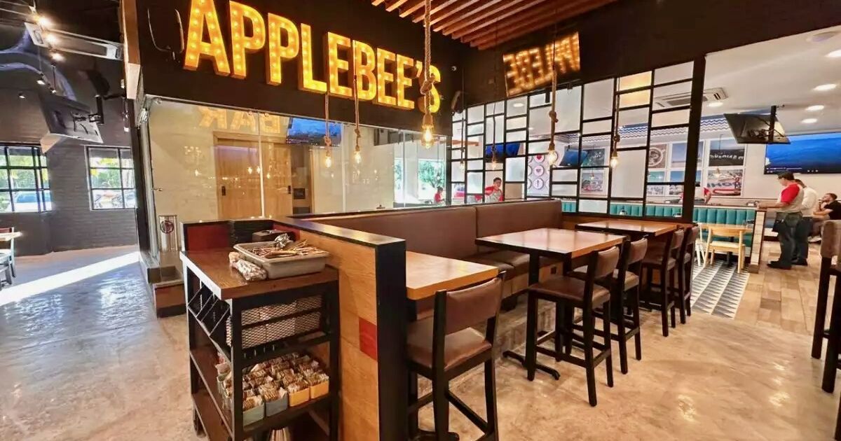 Çift restoranlar, IHOP ve Applebee'nin Formülü Tüketim yavaşlamasıyla yüzleşmek