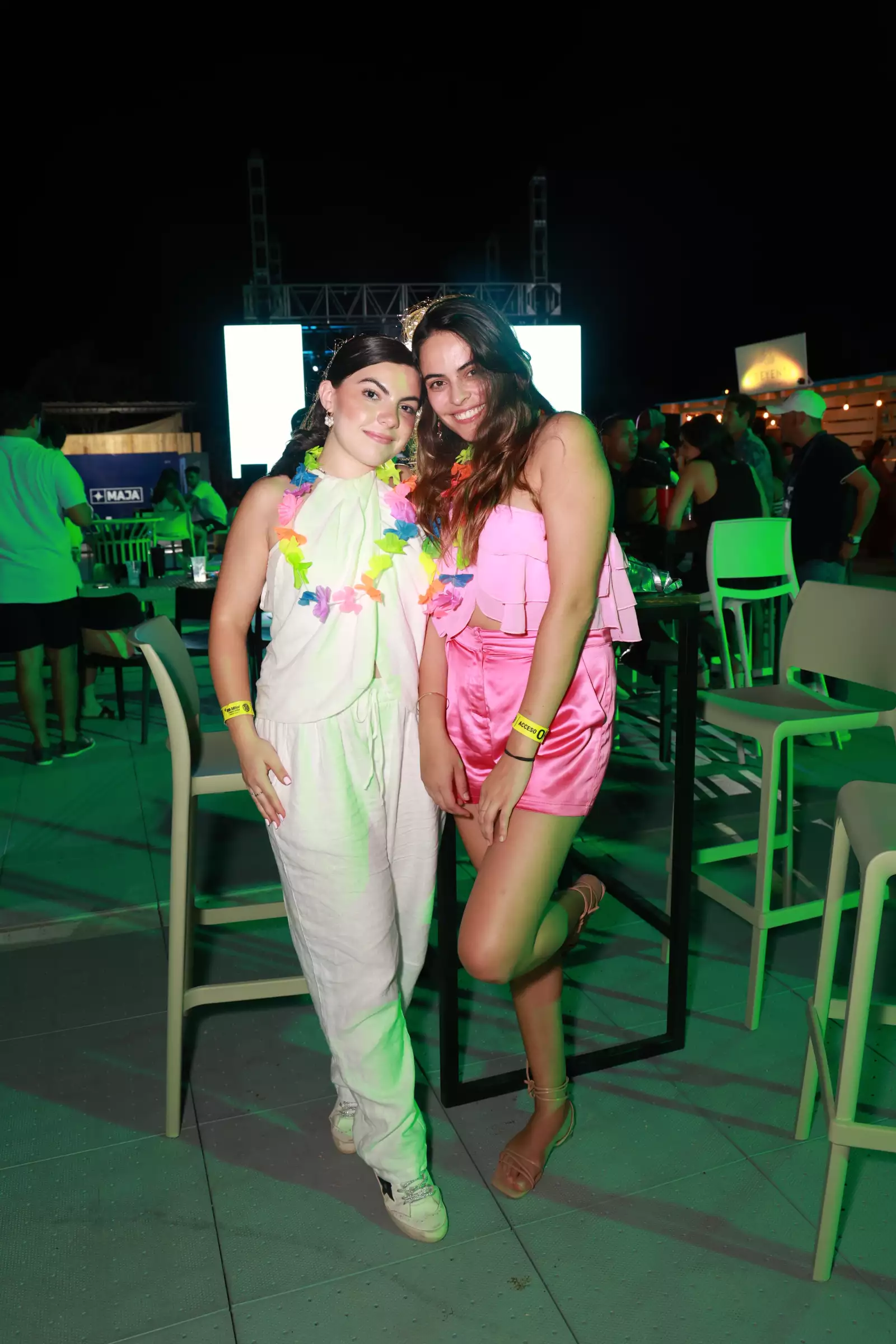 Renata Velázquez y Valeria Duran 