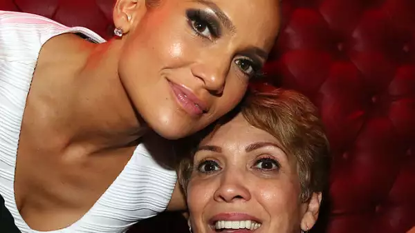 Jennifer Lopez y Guadalupe Rodríguez.
