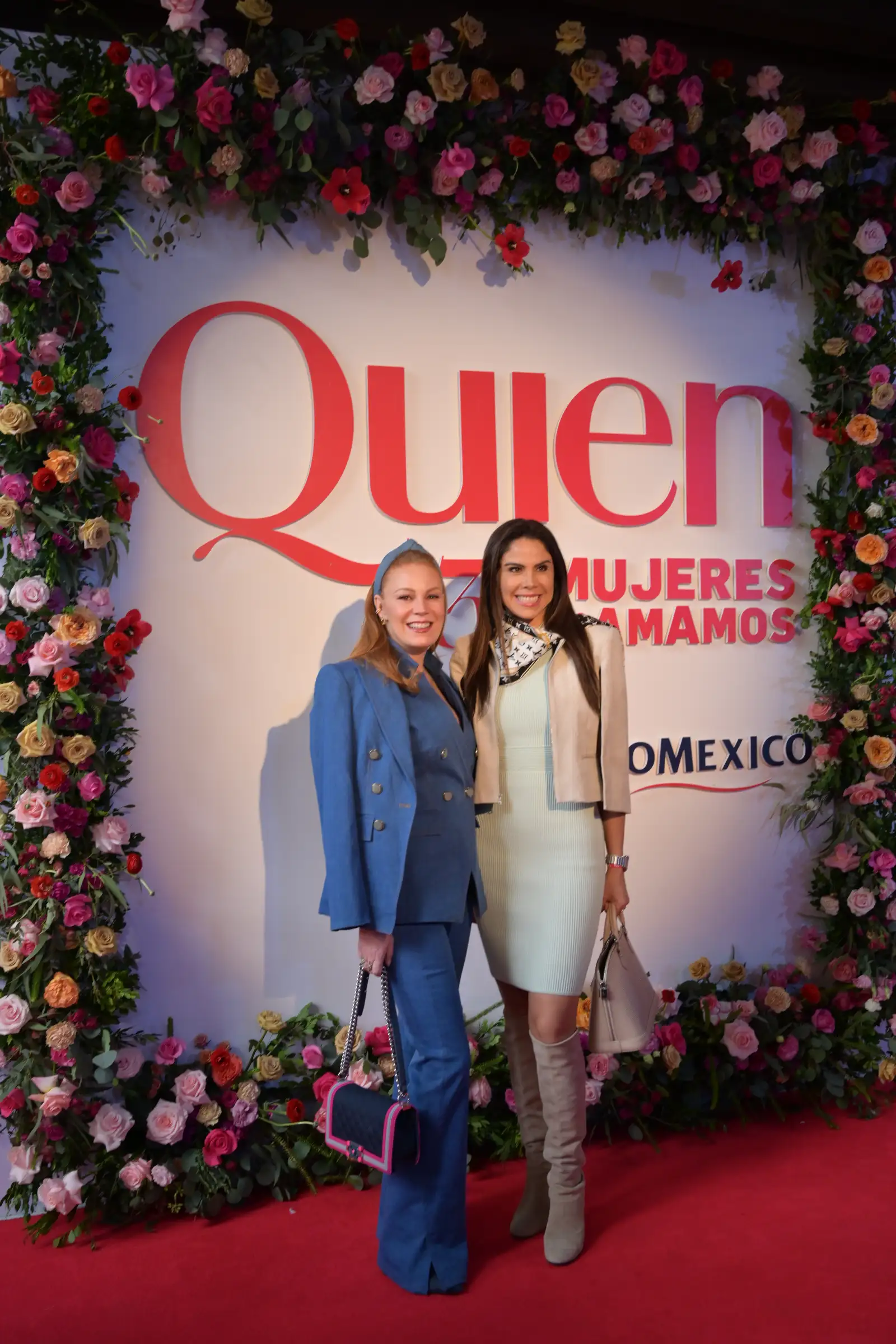 COCKTAIL31MUJERES136.JPG