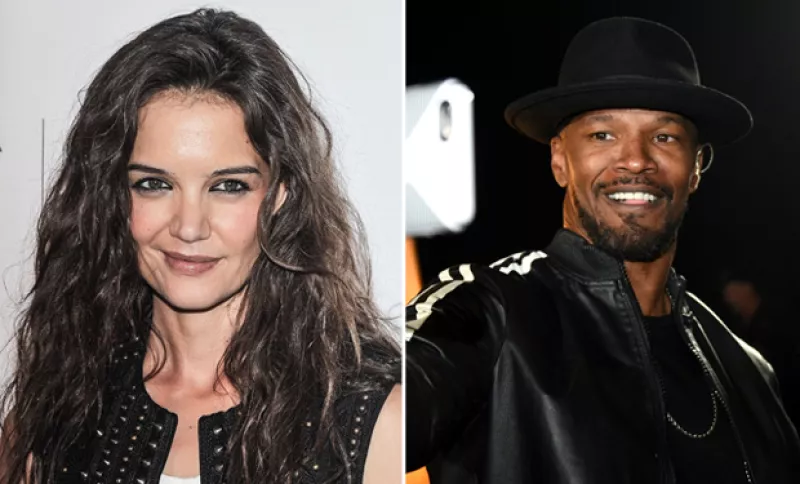 Una fuente consultada por US Magazine asegura haber escuchado a la actriz decirle ‘Te amo’ por teléfono a su supuesto novio.