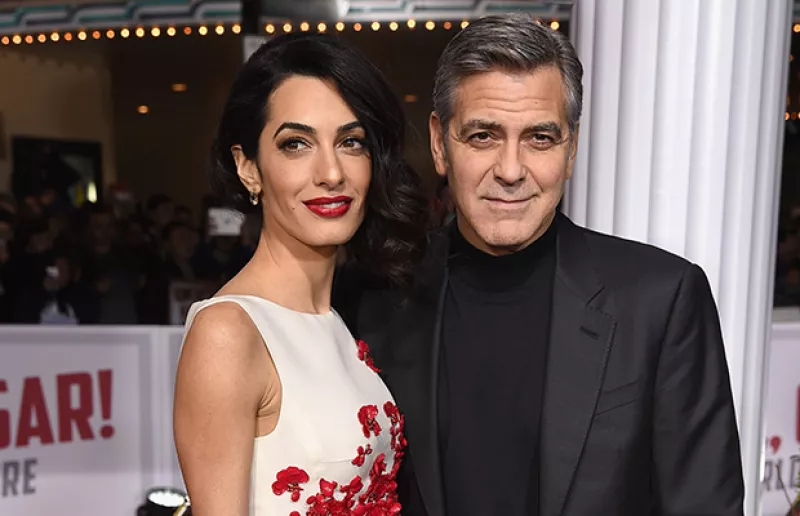 El actor ha tenido que reforzar las medidas de seguridad que le rodean a él y a Amal debido a las amenazas de muerte que ha recibido la abogada.