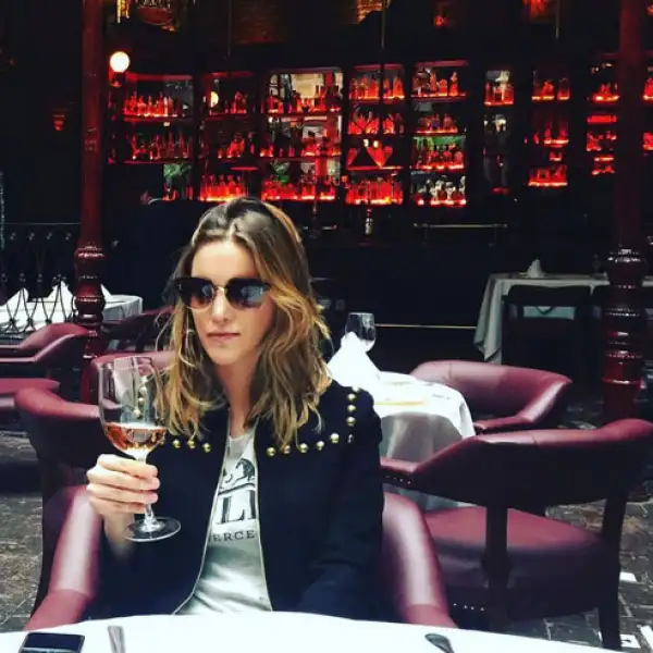 Mariana Ocejo tuvo un sunday funday en restaurante Cícero de la capital.