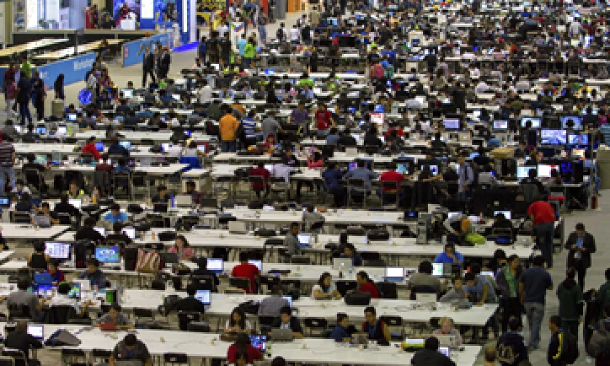 La cuarta edición de Campus Party México se desarrolla en Expo Bancomer Santa Fe. (Foto: Notimex)