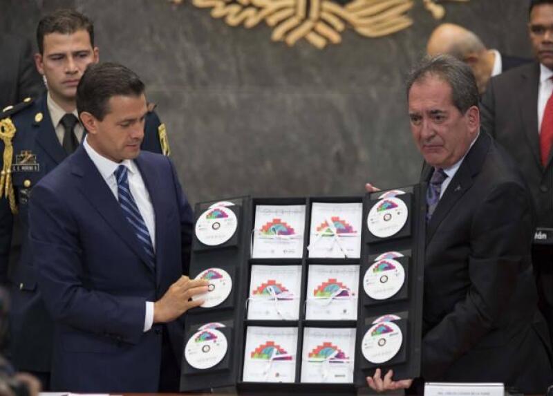 Pe�a Nieto anuncia estrategia para reposicionar el turismo