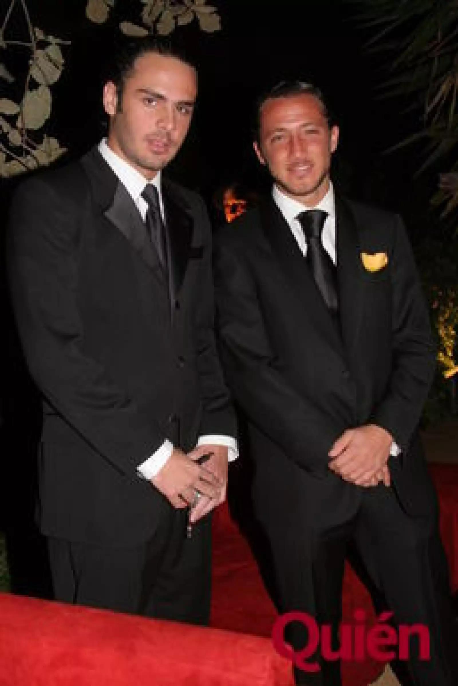 José Díaz, Isaac Bisú