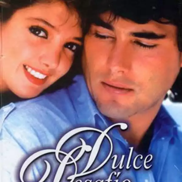 Su primer papel en una telenovela fue en Dulce Desafío en 1989, en donde actuó al lado de Adela Noriega y Eduardo Yánez, protagonistas de la historia.