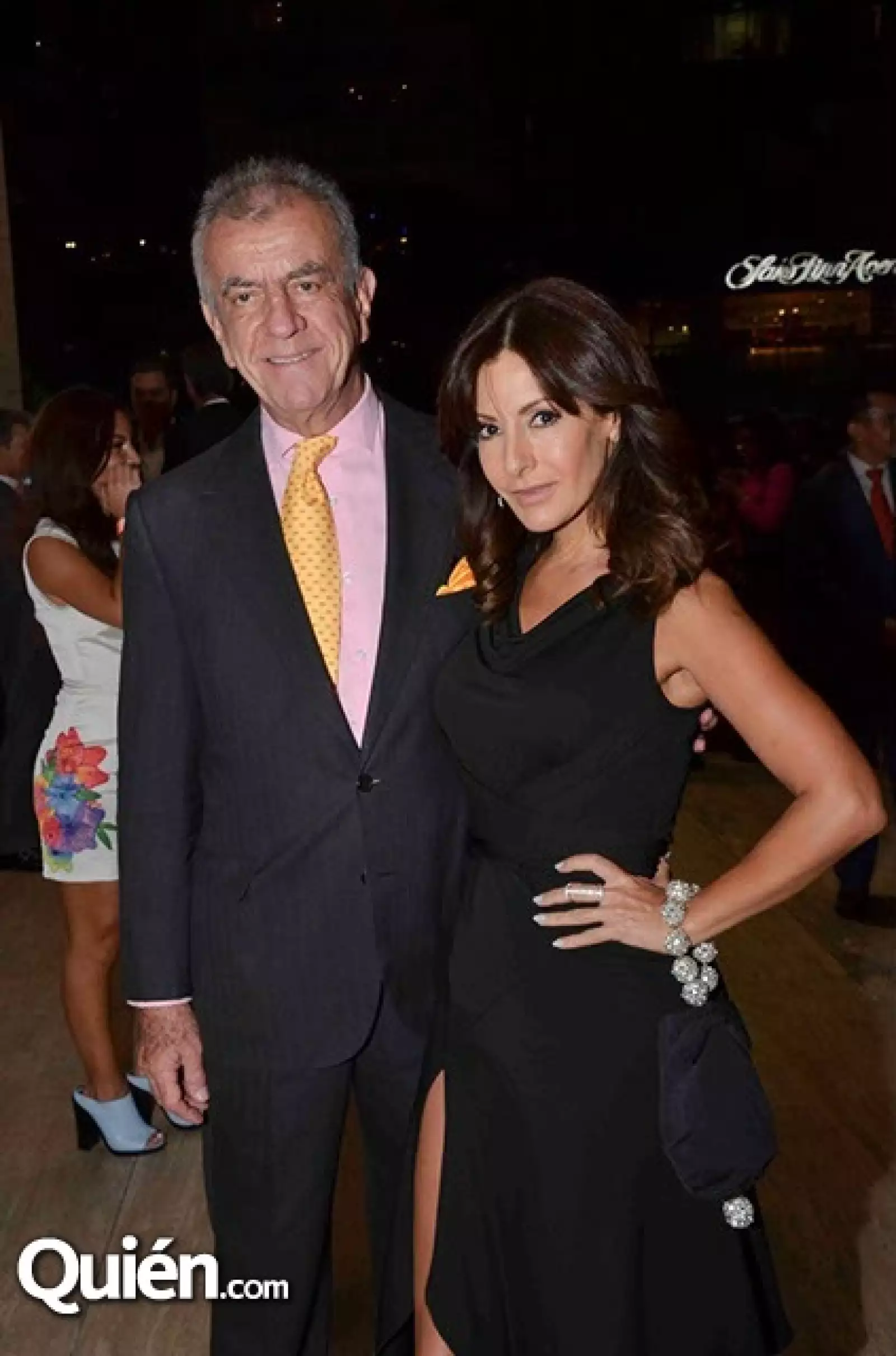 Rodrigo Rivero Lake y Sara Bustani.