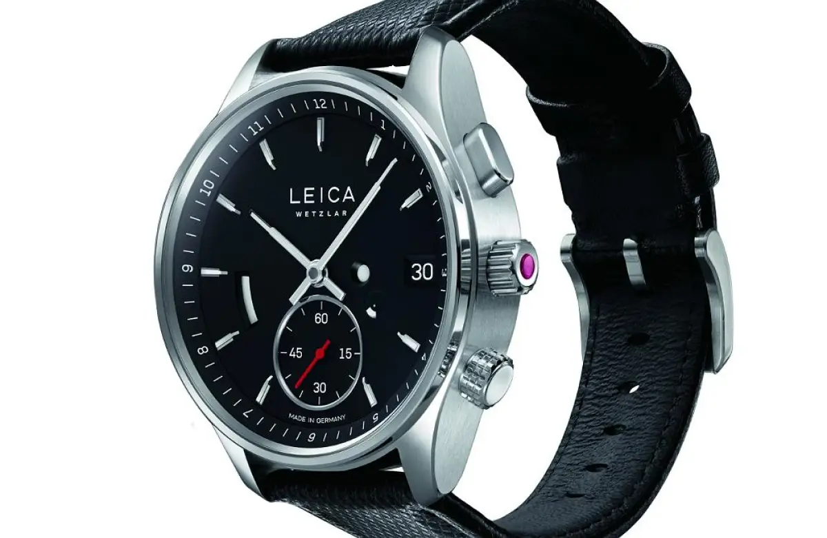 LEICA