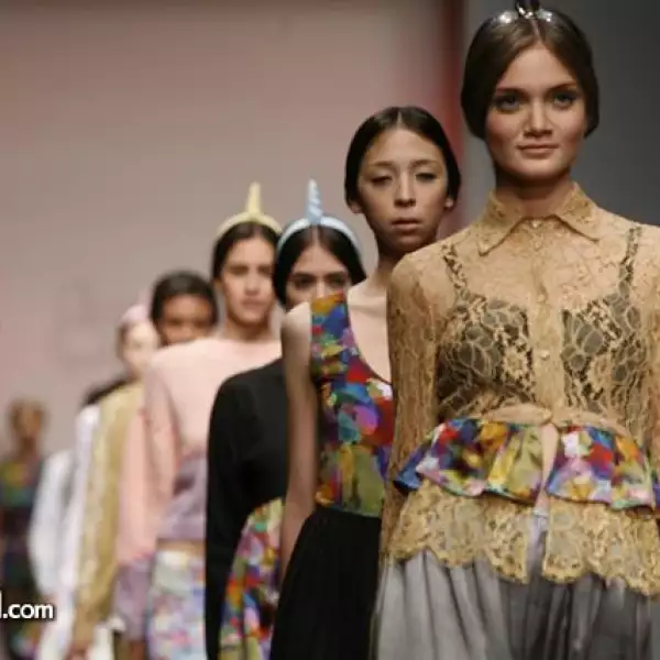 MBDF Pasarela Alejandra Quesada