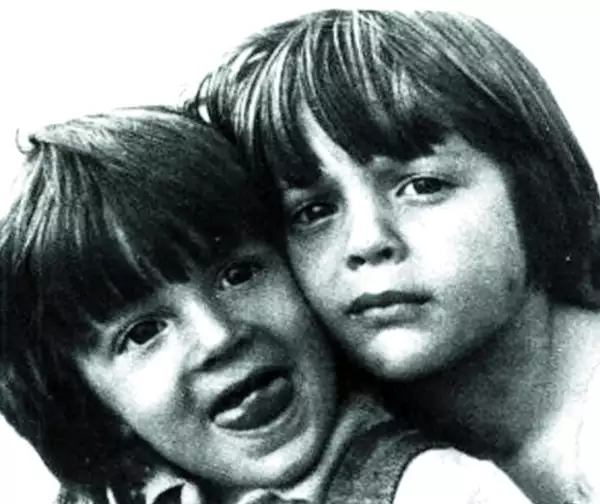 Aquí Luis Miguel con Alejandro.
