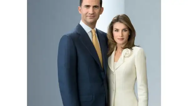 Felipe y Letizia podrían toparse con la `amiga´ del rey Juan Carlos.