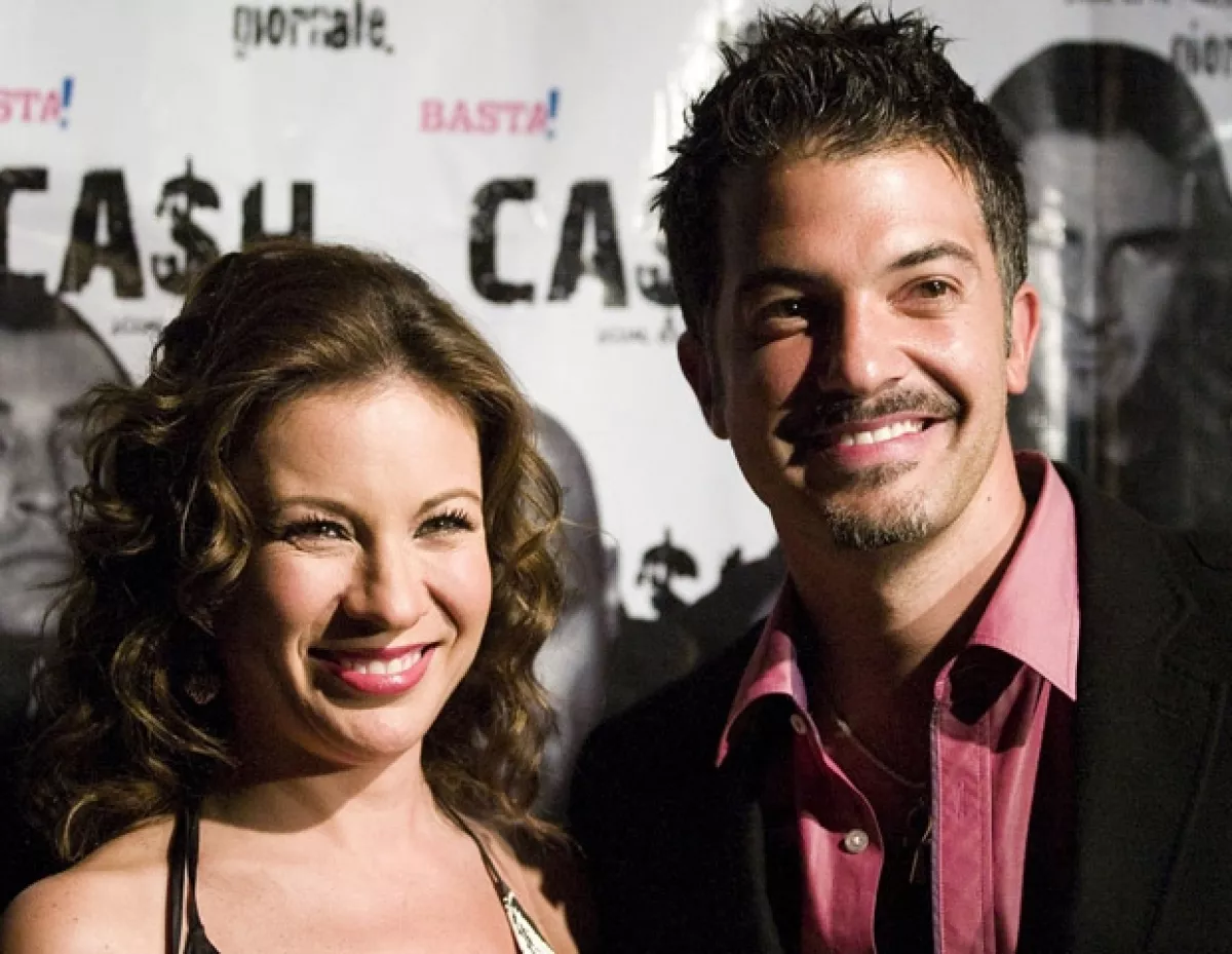Fernando e Ingrid Coronado han fomado una bella familia con sus hijos Emiliano Luciano y ahora con Paolo.