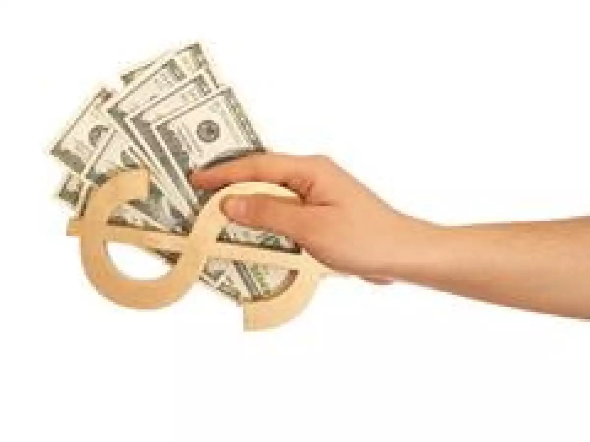 En caso de compra de camiones, �stos deber�n ser hechos completamente en Estados Unidos. (Archivo)