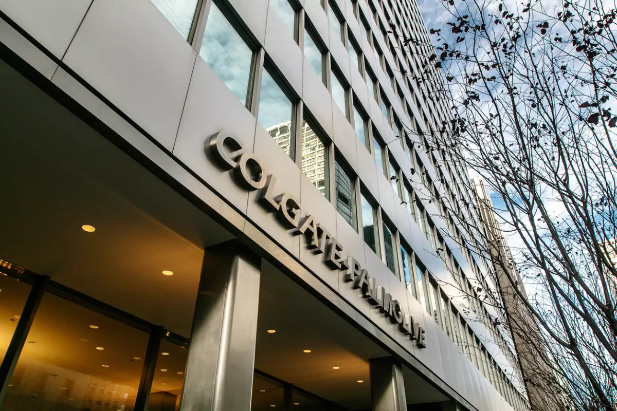 Colgate advierte impacto arancelario en su pasta de dientes fabricada en México
