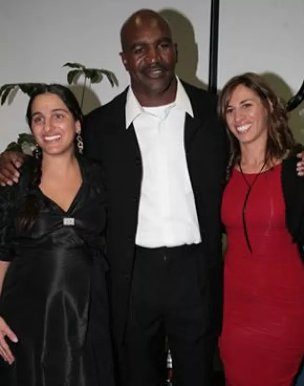 Soumaya Slim, Evander Holyfield y Joanna Slim.
