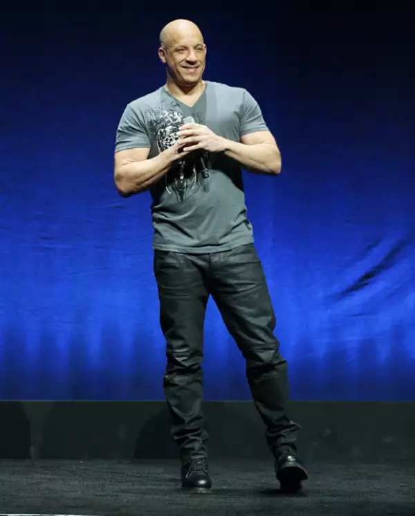 El actor Vin Diesel visitó Cinema Con para hacer un anuncio muy especial y también para recordar una vez más a su amigo Paul Walker.