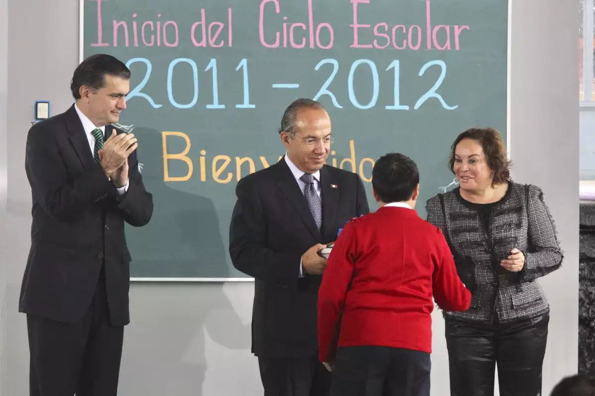 Felipe Calderón y Elba Esther Gordillo