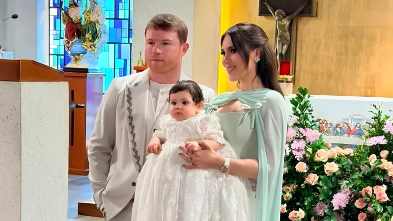 Saúl Canelo Álvarez y Fernanda Gómez