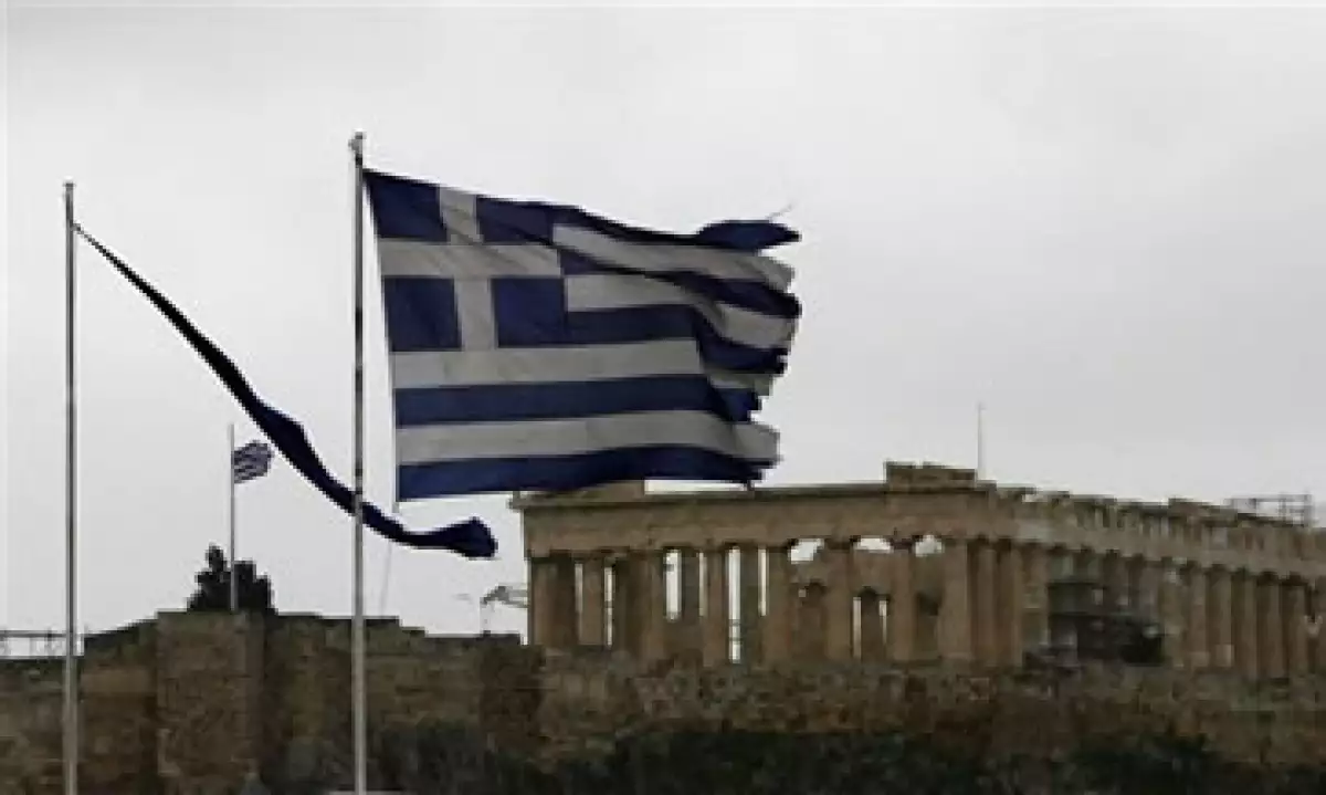 Si se avala la ayuda a Grecia, en los últimos dos años el país habrá recibido 240,000 mde. (Foto: AP)