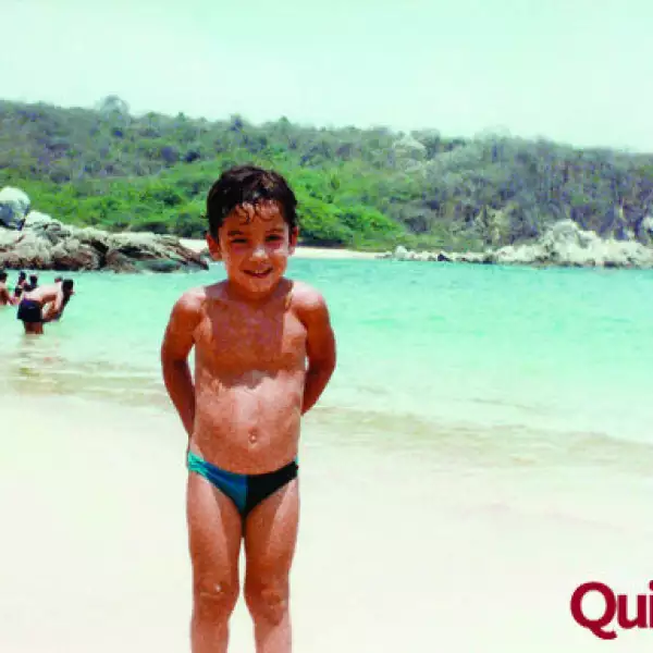 Aarón Díaz 8 años