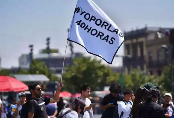 Conferencia Por las 40 horas