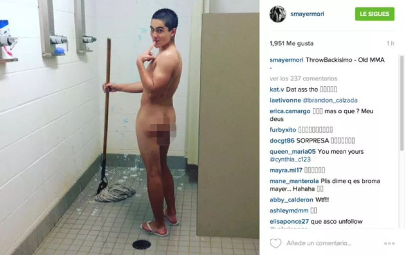 Hace unos días Usher nos sorprendió al publicar una foto desnudo en Snapchat, sin embargo, no ha sido el único que ha revelado más de lo previsto de esta manera.