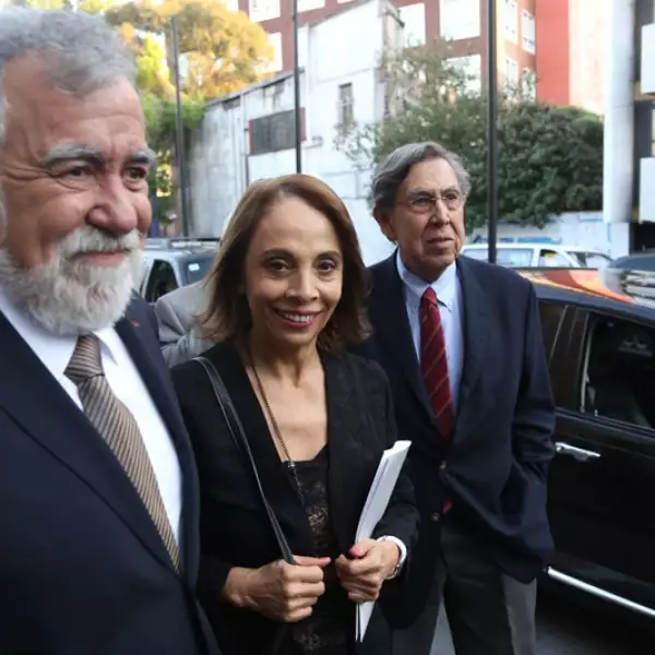 líderes renuncian al PRD 6