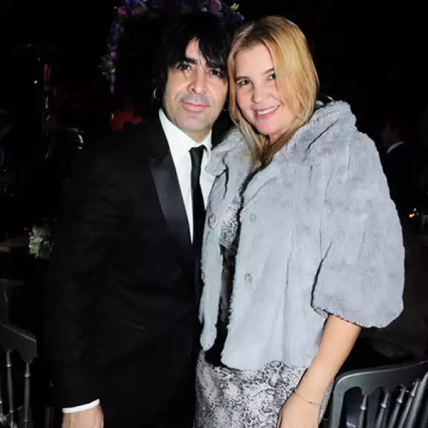 Alex González y Adriana Amutio