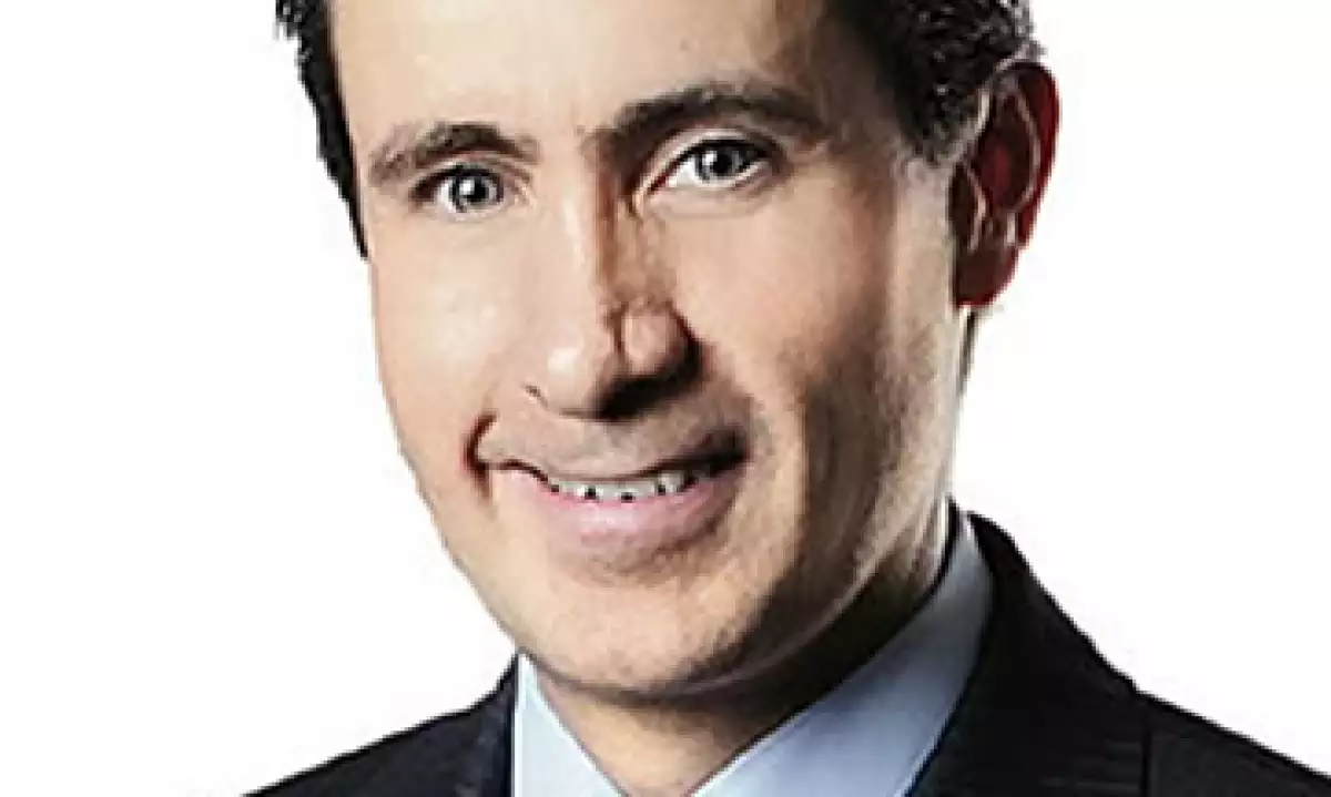 Familiar es contador público y se graduó como maestro en finanzas por el Instituto Tecnológico Autónomo de México. (Foto: Archivo)