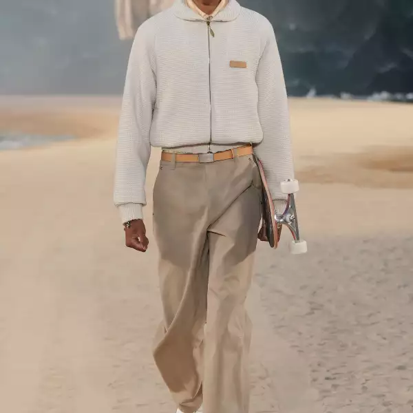 Vuitton m S27 044.jpg