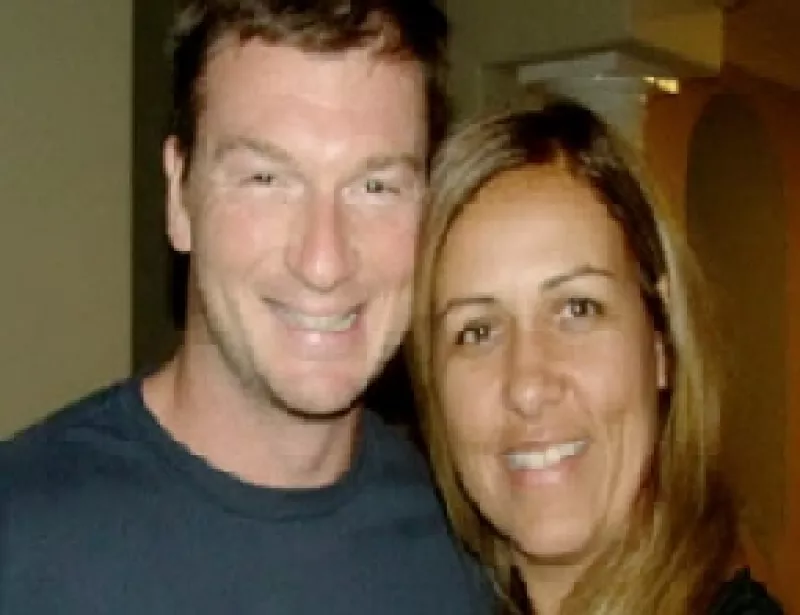 Familiares de Mónica Beresford Redman han solicitado la participación de las autoridades de Los Ángeles para investigar de la muerte del esposo del productor de la serie de televisión `Survivor´.