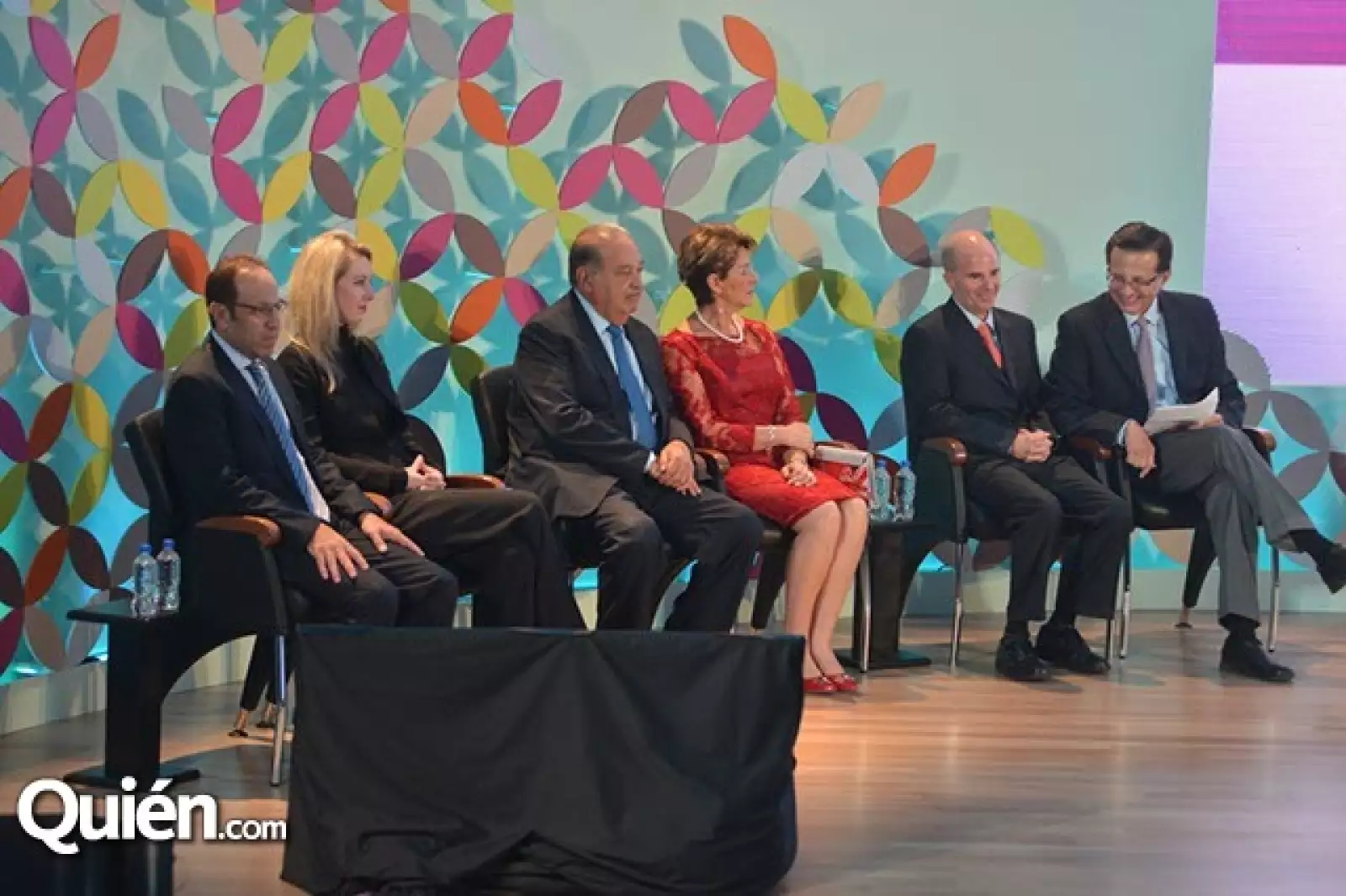 Marco Antonio Slim Domit,Elizabeth Holmes,Carlos Slim Helú,Mercedes Juan,Dr. José Antonio González Anaya y Dr. Roberto Tapia Conyer.
