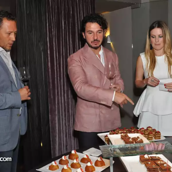 Jorge López Campo,Rolly Pavía y Lizette García