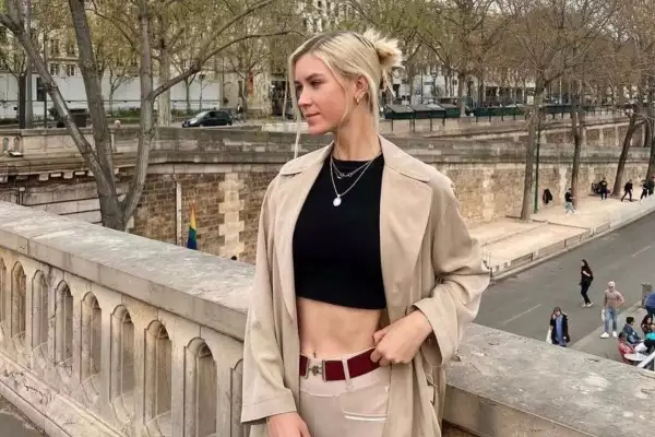 Nirvana-Hank (2).jpg