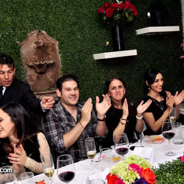 Alejandra Coppel presenta La Vie en Rose en la Boutique Cafe Maison des Fleurs