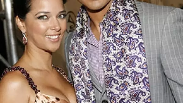 Como parte de la narrativa del libro que está escribiendo; compartió parte de su vida íntima, como la vez que el cantante le confesó que ya no la deseaba como mujer.